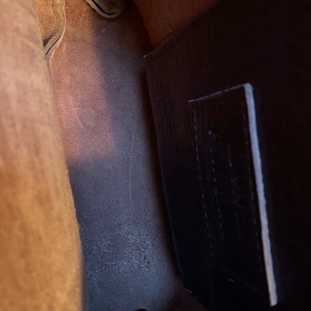 Portland Leather Brown Tote - Picture 4 of 5
